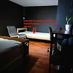 Large With Balcony - Downtown - Nearby Scandic Business Center Bus Stop Homestay