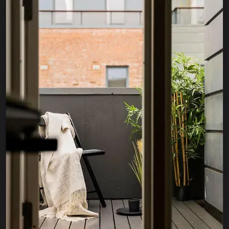 Homestay Large With Balcony - Heisenberg Stavanger