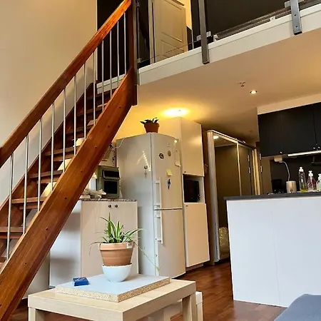 Large With Balcony - Heisenberg Homestay Stavanger