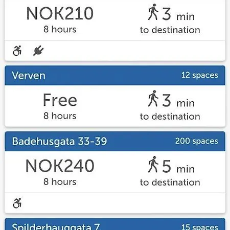 Homestay Large With Balcony - Downtown - Nearby Scandic Business Center Bus Stop