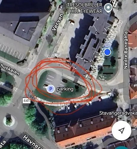 Large With Balcony - Downtown - Nearby Scandic Business Center Bus Stop *