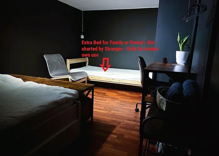 Large With Balcony - Downtown - Nearby Scandic Business Center Bus Stop 民宿